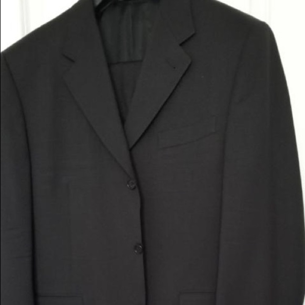 Suit